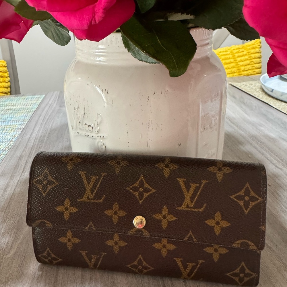 Louis Vuitton Brown Monogram Wallet Iconic Design